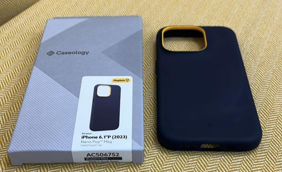 iPhone 15 Pro用ケース Caseology MagSafe対応 Caseology Nano Pop Mag Case iPhone 15 Pro Max MagSafe Case